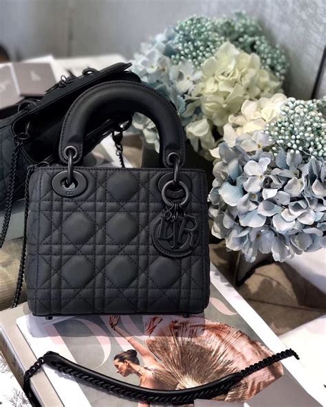 lady dior matt